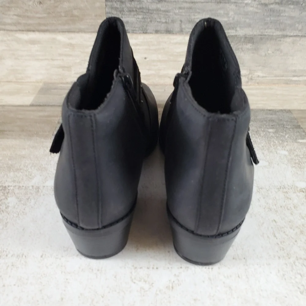 Clarks Danyelle Wish Womens Ankle Boot Sz 9 Black Side Zip Block Heel Square Toe